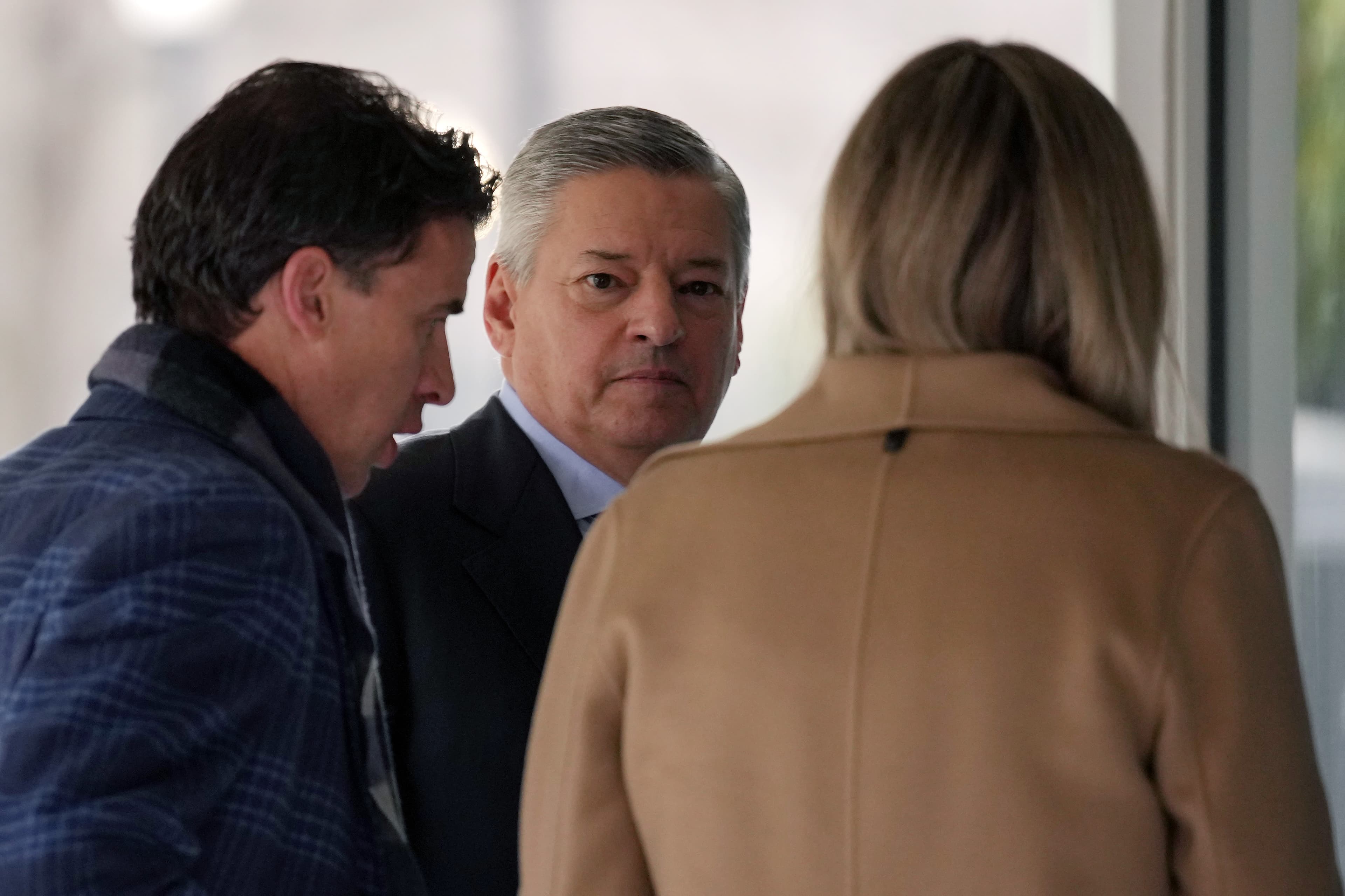 Netflix pierde la batalla por Warner Bros Discovery: Paramount se queda con el gigante del cine