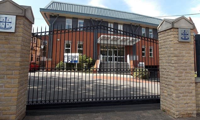 Prestigioso colegio privado de niñas en Reino Unido anuncia su cierre por 'redada fiscal'