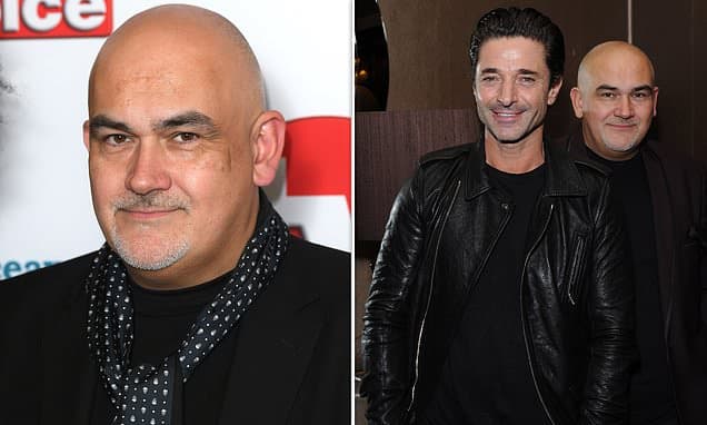 Derren Litten, creador de la serie 'Benidorm', obligado a vender su casa en España tras un amargo divorcio