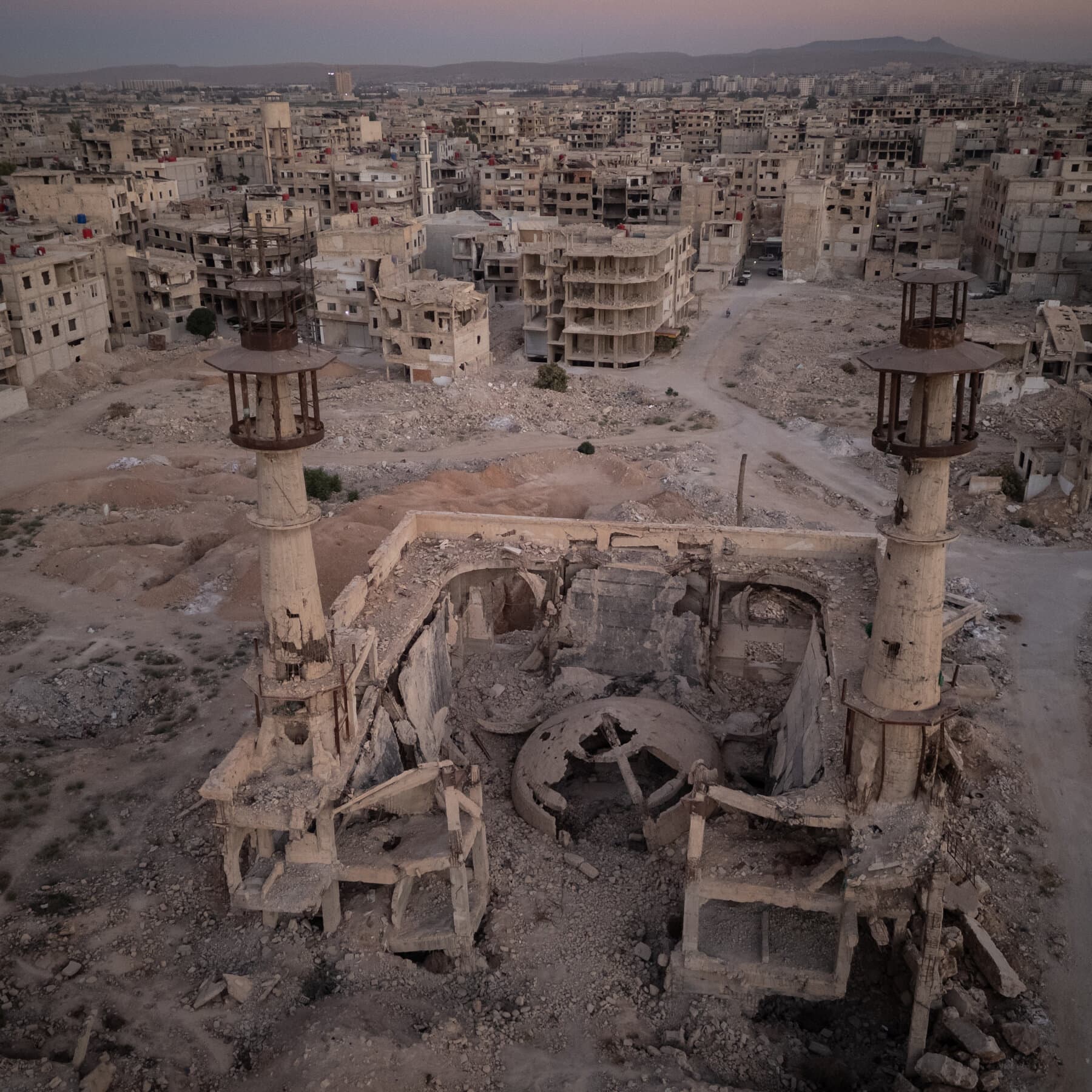 Trump pide a la Corte Suprema de EE. UU. eliminar protecciones para migrantes sirios