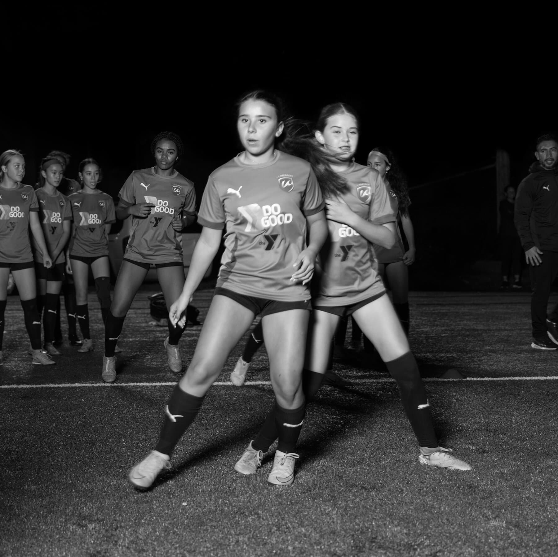 Crisis de lesiones de rodilla en adolescentes: ¿Por qué persiste el riesgo en las jóvenes atletas?