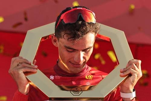 Isaac Del Toro: El prodigio mexicano que escala hacia la cima del ciclismo mundial